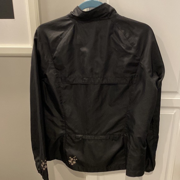 Wind river Wind Breaker Black Jacket with Pink Zipper Zippered Pocket on Back - Picture 2 of 4